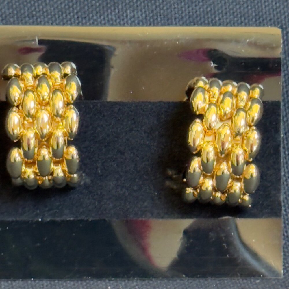 Gold-Tone Chunky Oval Beaded Women's Clip-On Earrings